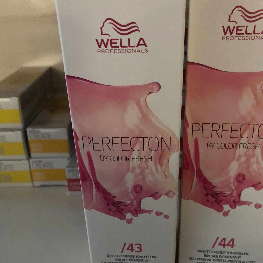 Wella Perfecton Leave In Colour 250ml, Leave In Colour 250ml, /43 Red Gold (SHOP)
