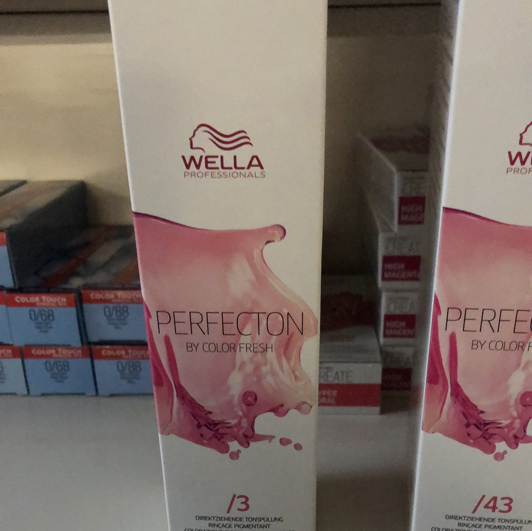 Wella Perfecton Leave In Colour 250ml, / 3 Gold (SHOP)